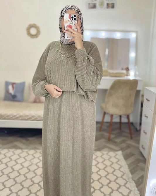 فستان شتوي بنقشة الكاروهات وجيب أمامي